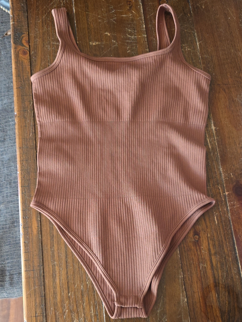 Womans brown OQQ tank top bodysuit size Large. NWOT